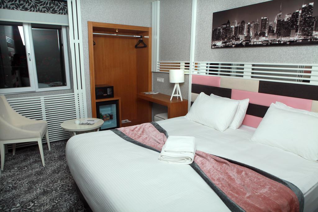 Manhattan Hotel Анкара Стая снимка